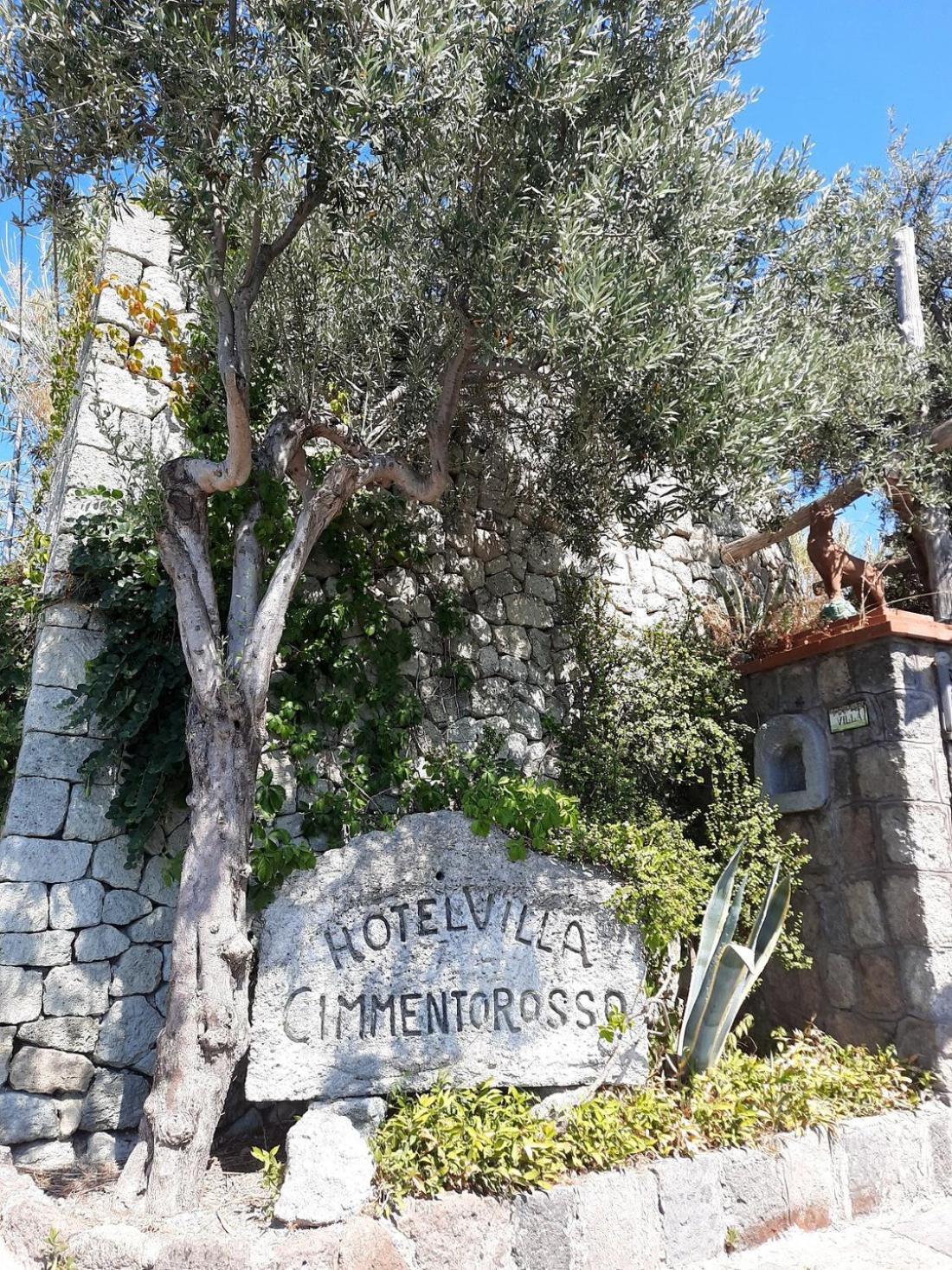 Cimmentorosso 3*